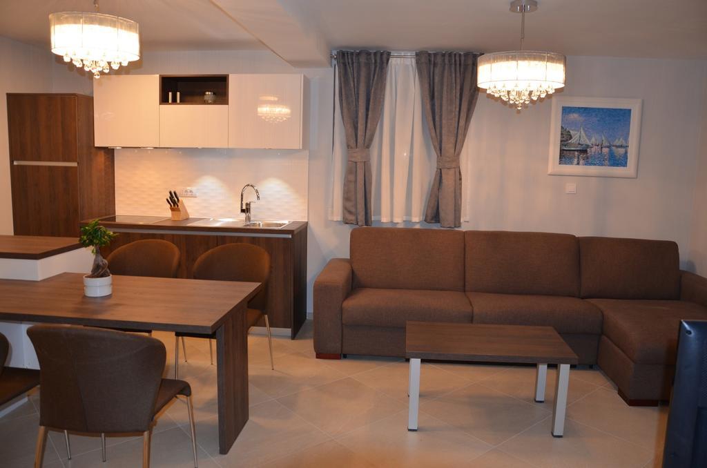 Apartments Mango บัชกา ภายนอก รูปภาพ