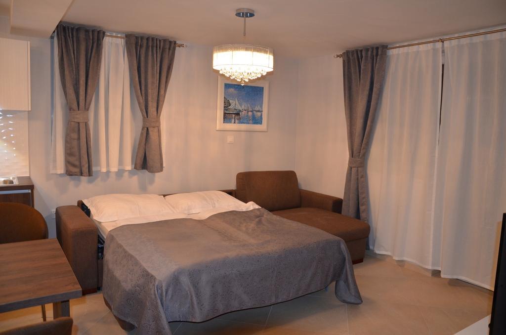 Apartments Mango บัชกา ภายนอก รูปภาพ