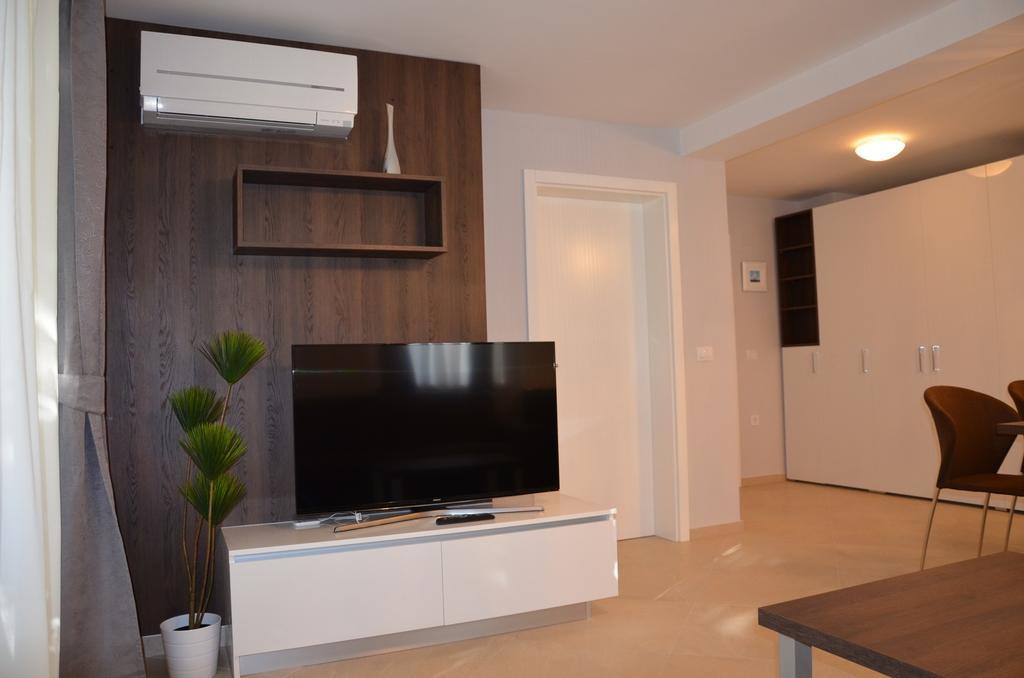 Apartments Mango บัชกา ภายนอก รูปภาพ