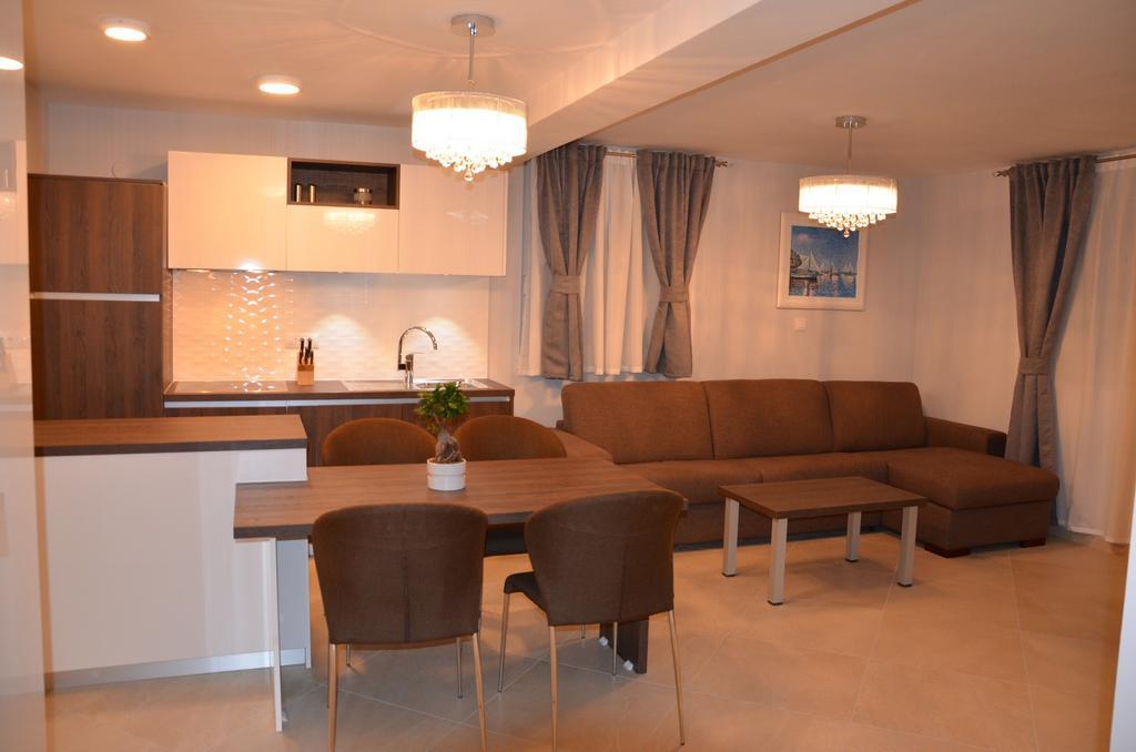 Apartments Mango บัชกา ภายนอก รูปภาพ