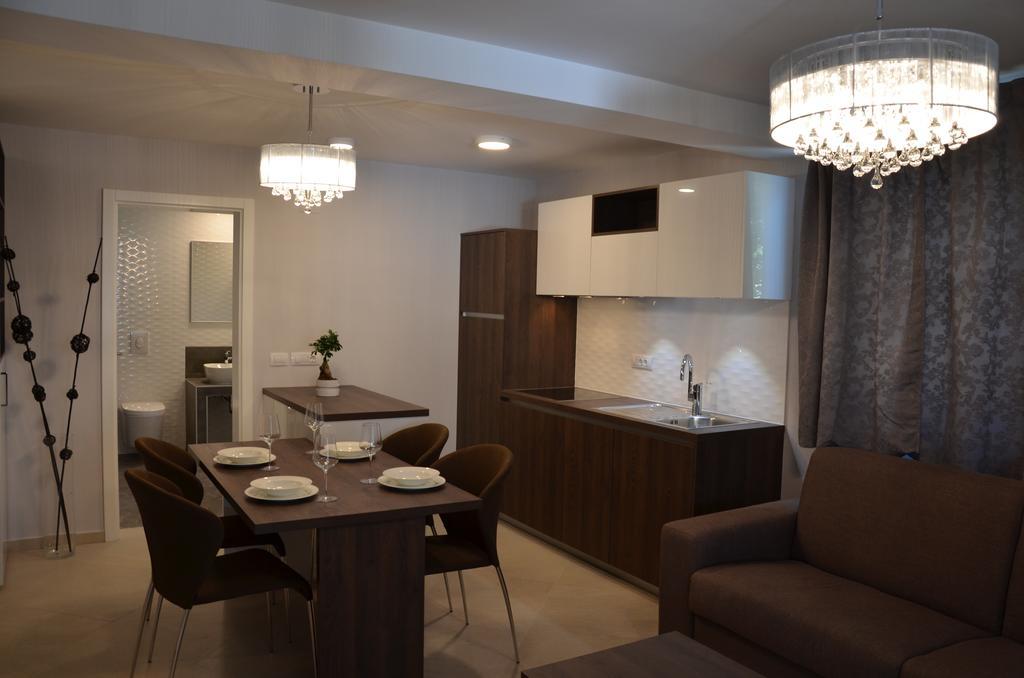 Apartments Mango บัชกา ภายนอก รูปภาพ
